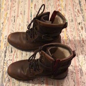 Ugg Brown Leather Boots